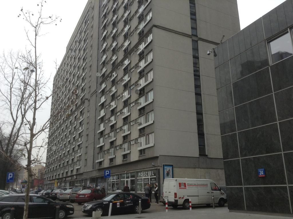 Shortstaypoland Jana Pawla Varsovia Exterior foto